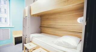 Хостел  Фасоль Москва Кровать в общем номере для мужчин и женщин с 8 кроватями-1